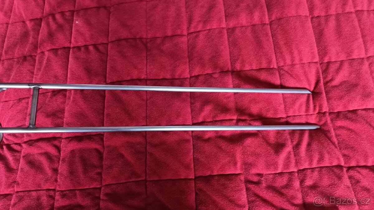 Prodám rybářské vidličky, nový rybářský prut Daiwa. - 5