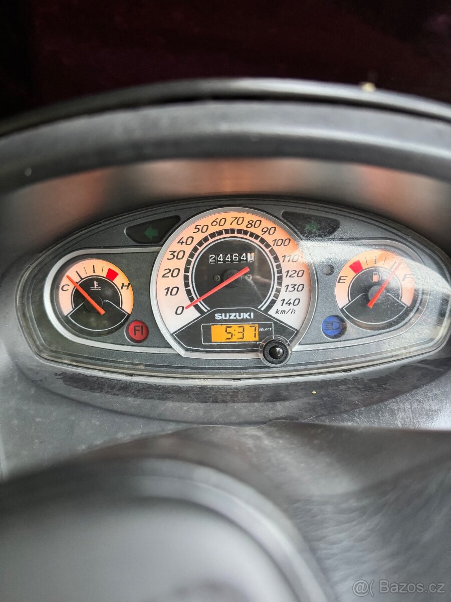 Skútr SUZUKI BURGMAN - 5