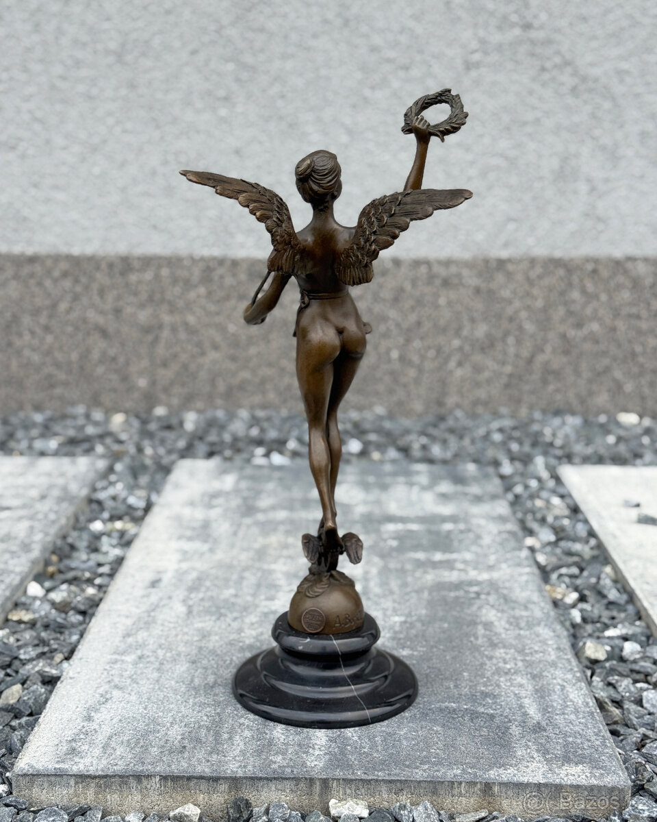 Bronzová socha Okřídlené vítězství Bohyně anděl luxus dekor - 5