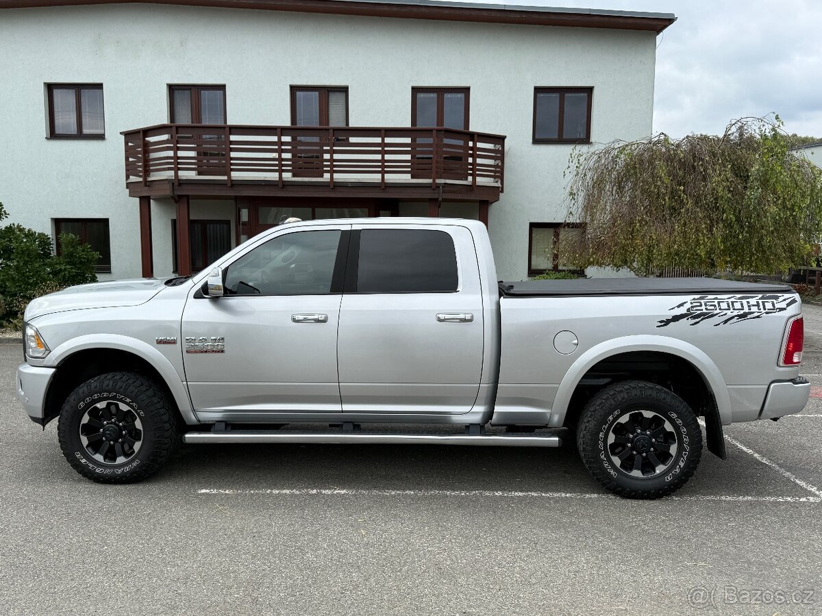 DODGE RAM 2500 HEAVY DUTY—6.4 V8 HEMI—2016–Laramie—VZDUCH— - 5