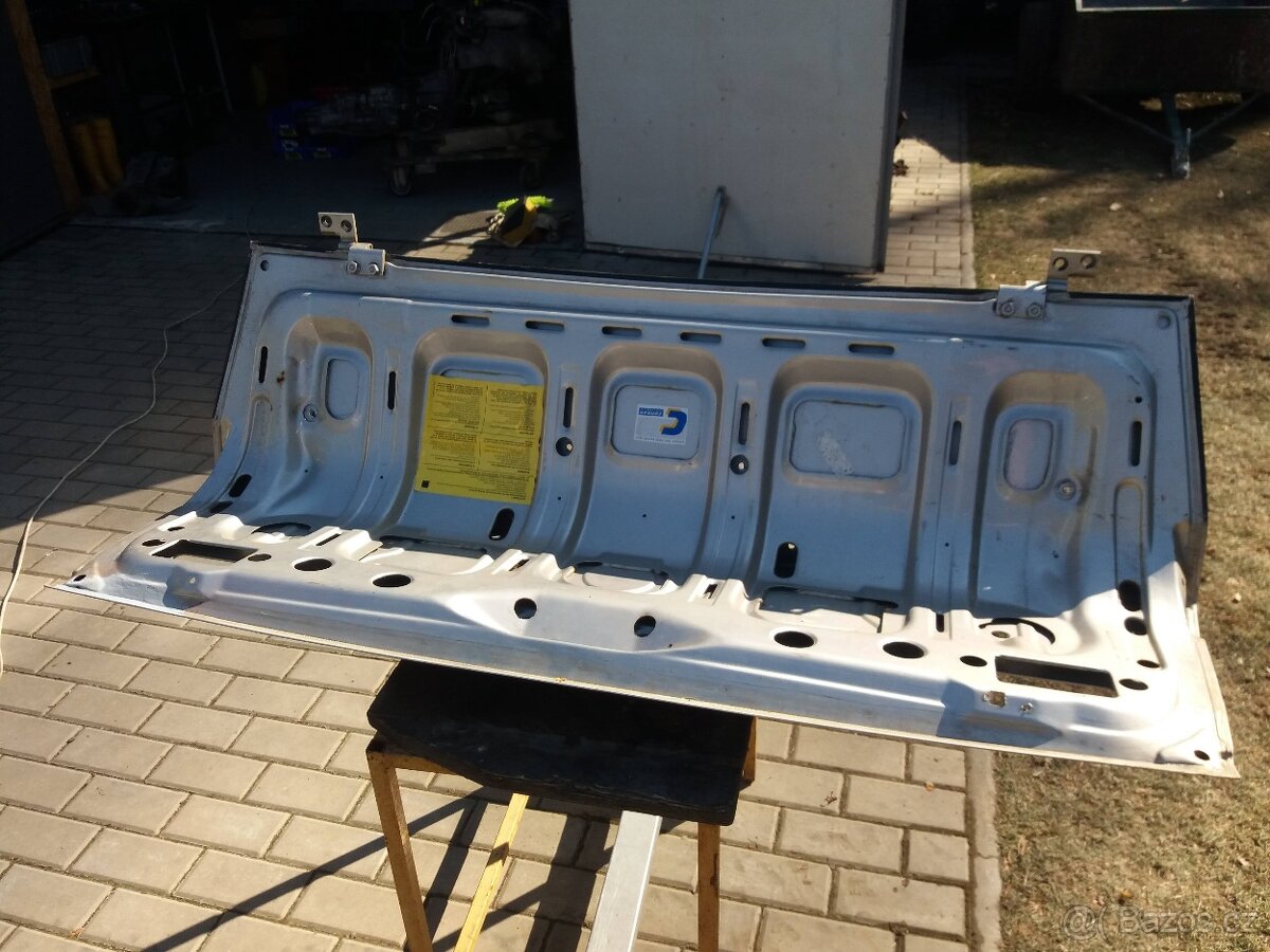 Audi 80 coupe B2 zadní víko kufru - 5