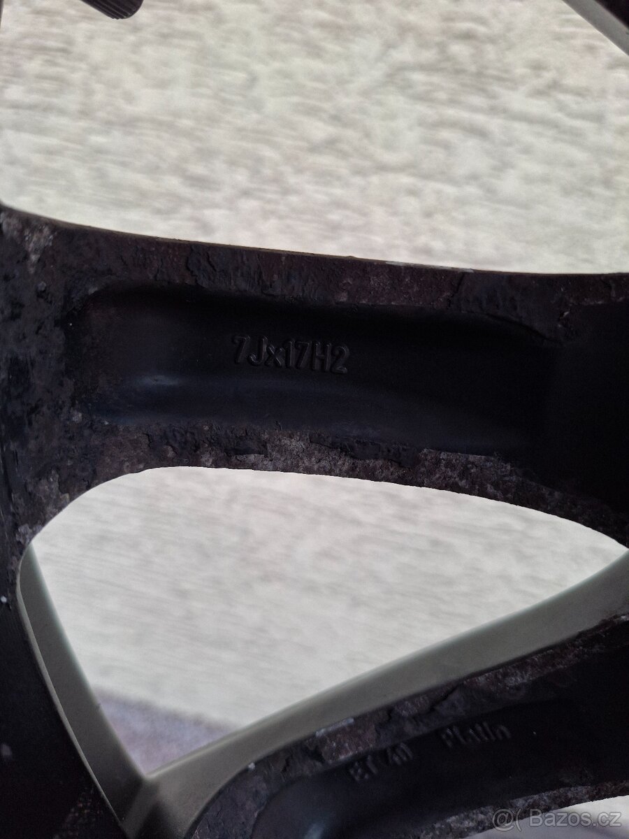 ALU kola PLATIN s pneu RADAR 17" - 5