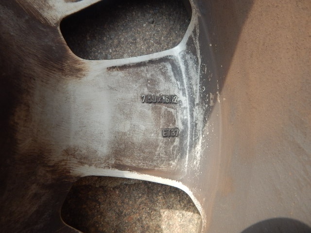 kola Audi A6- R16-ET37 - 5