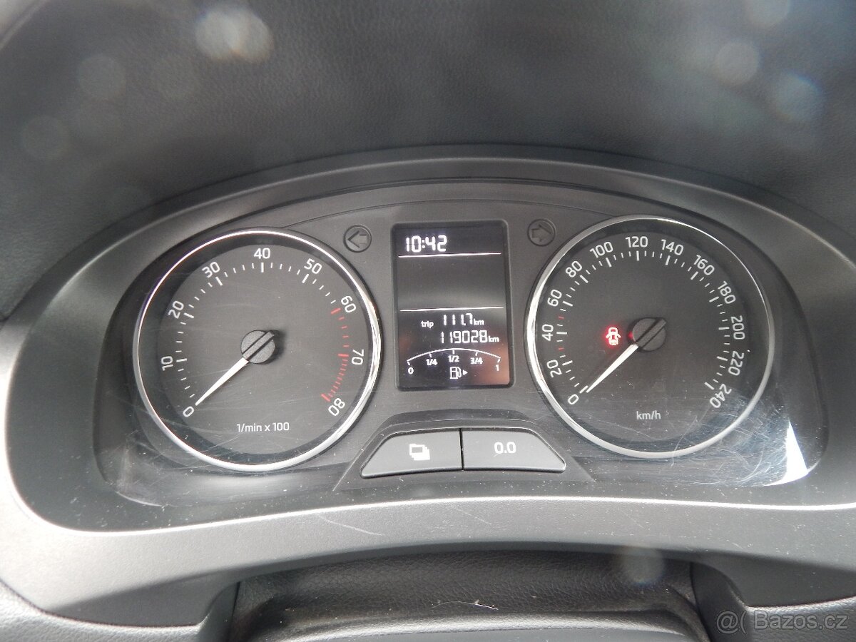 Rapid 1,2 TSI - 5