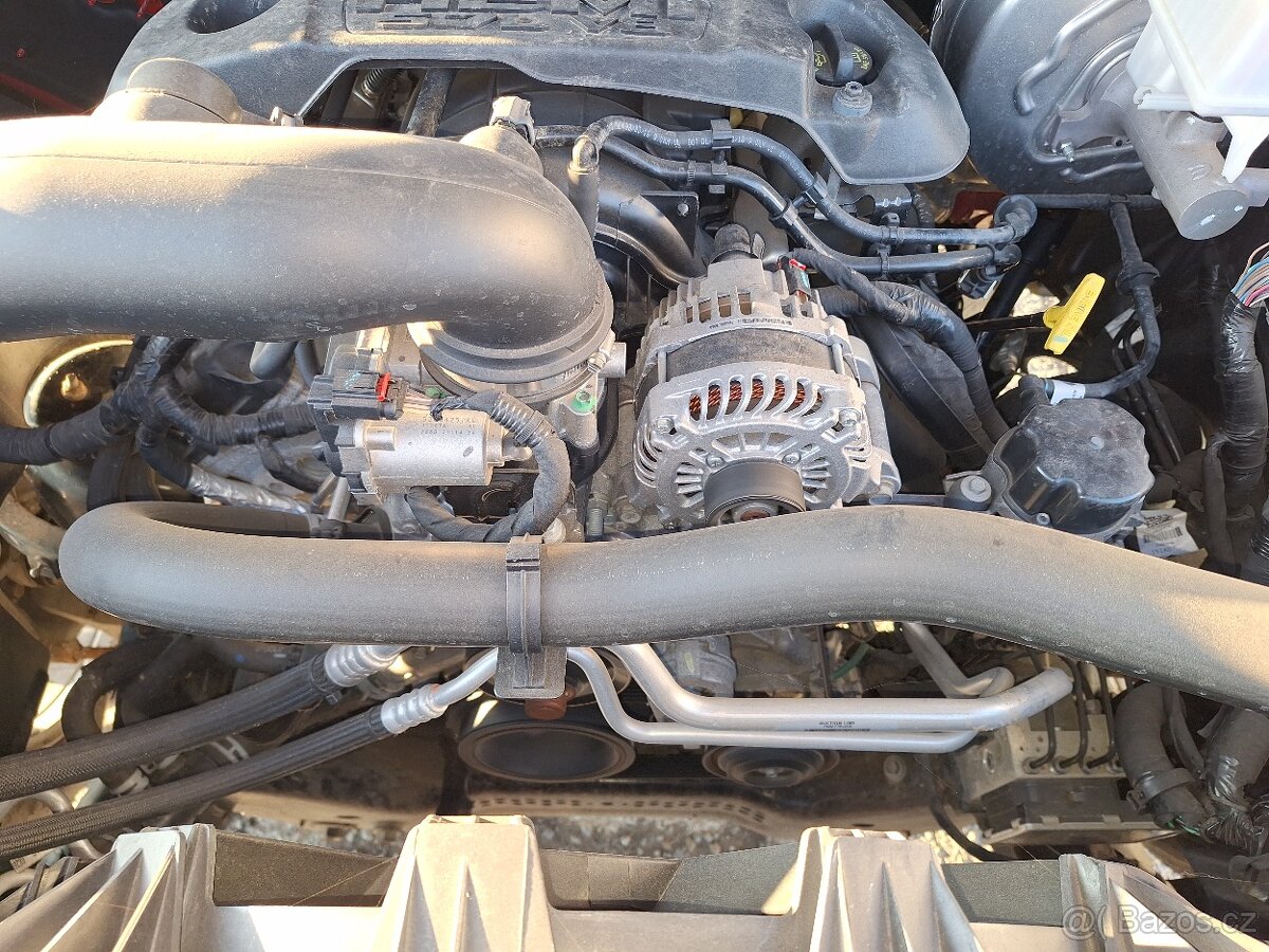 Dodge RAM 1500. 5.7 Hemi r .2019. Pouze 23.000km - 5