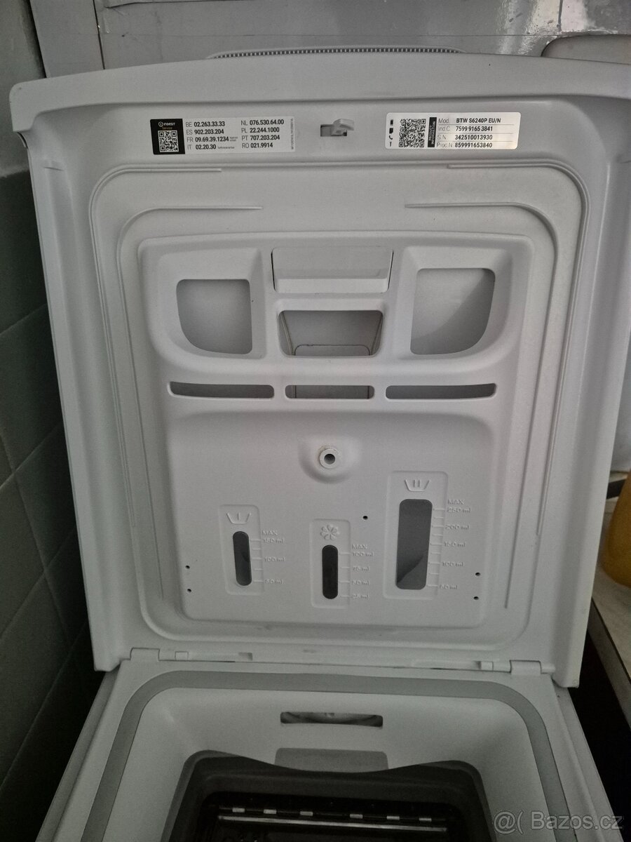 Pračka Indesit - 5