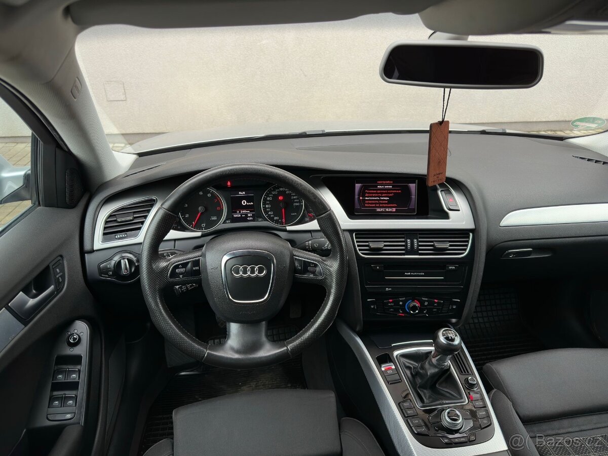 AUDI A4 B8 Benzin - 5