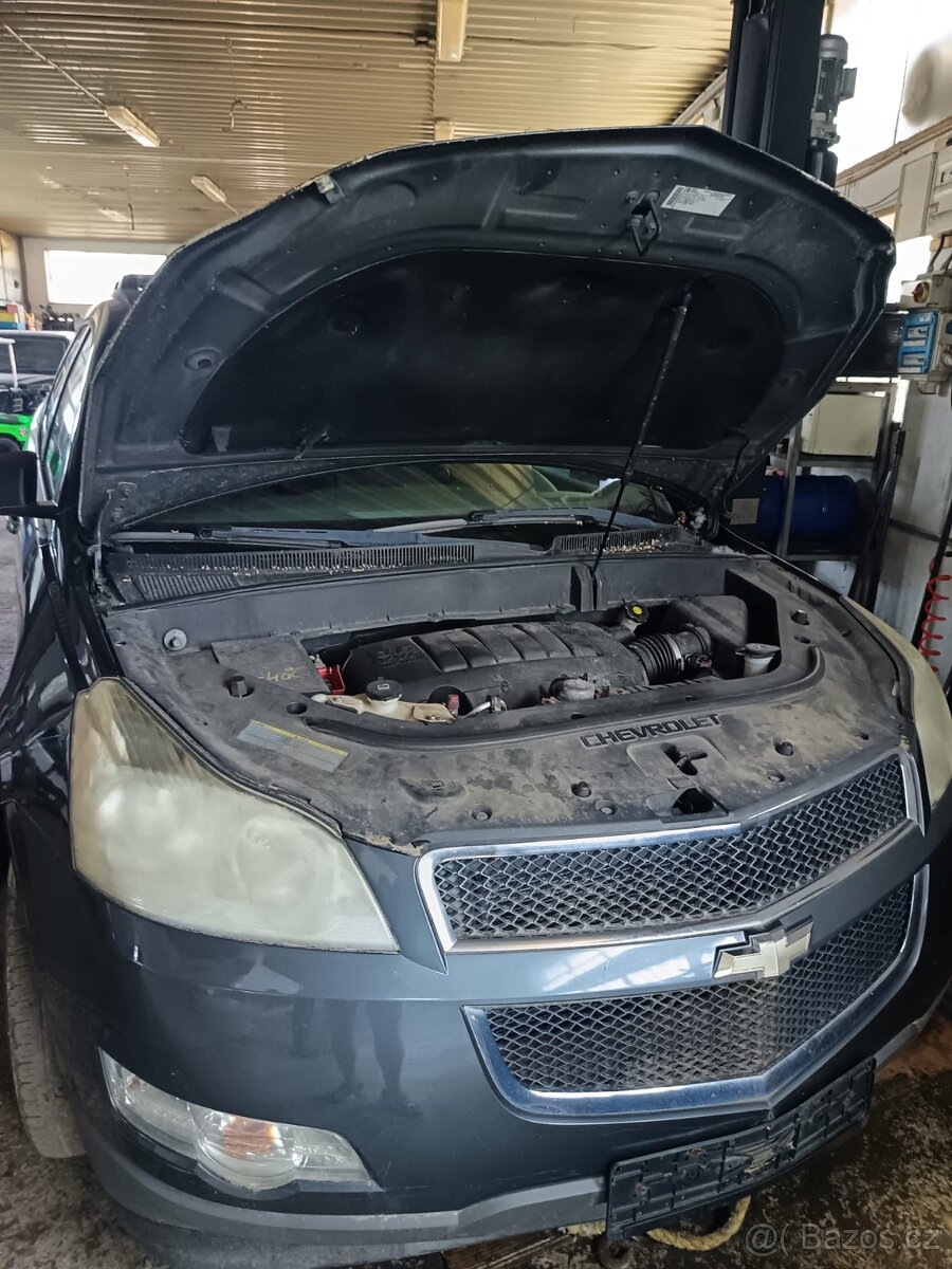 Chevrolet Traverse 2008 - náhradní díly - 5