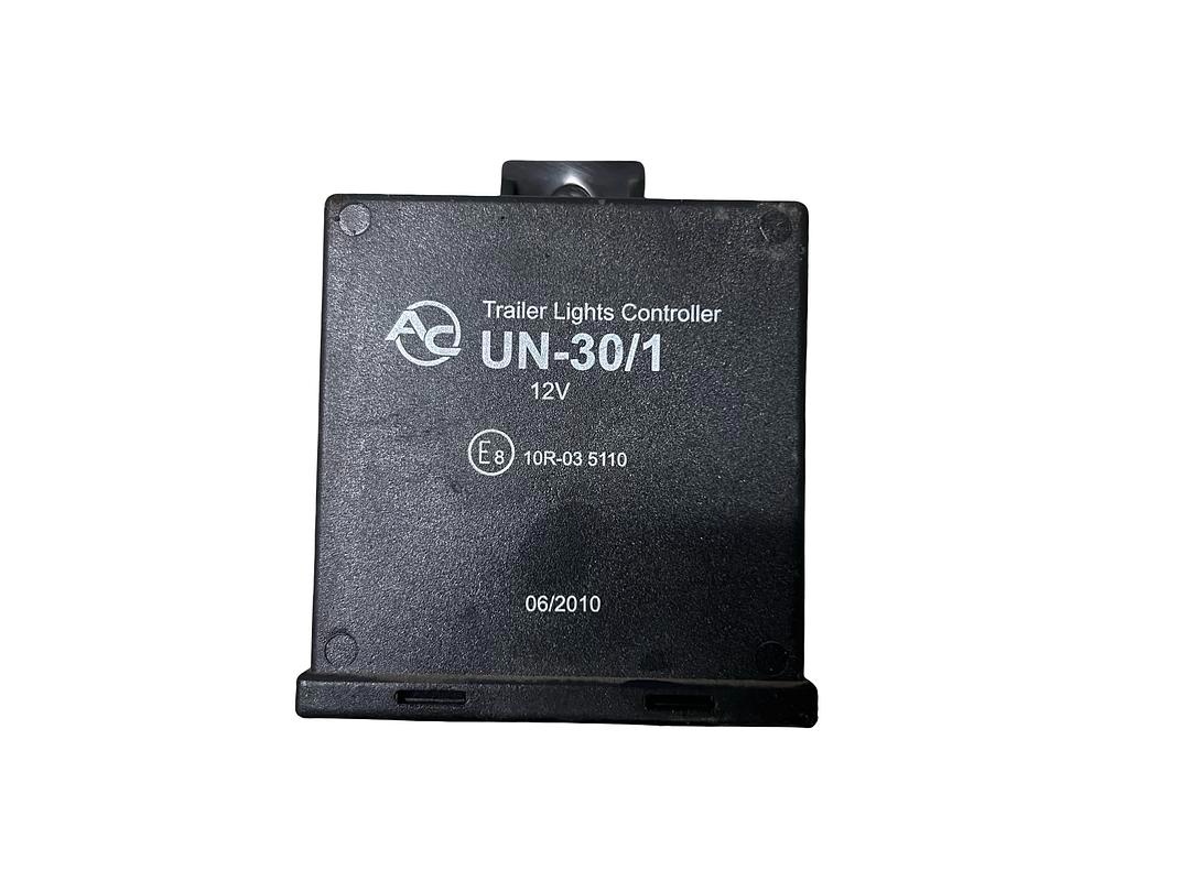 Tažné zařízení odnímatelné VW Passat B6 r.v. 2007 - 5