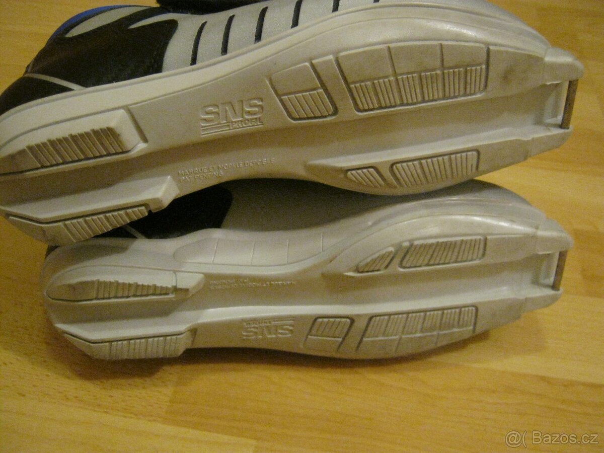 Boty na běžky FISCHER NF COMFORT vel.39, SNS - 5