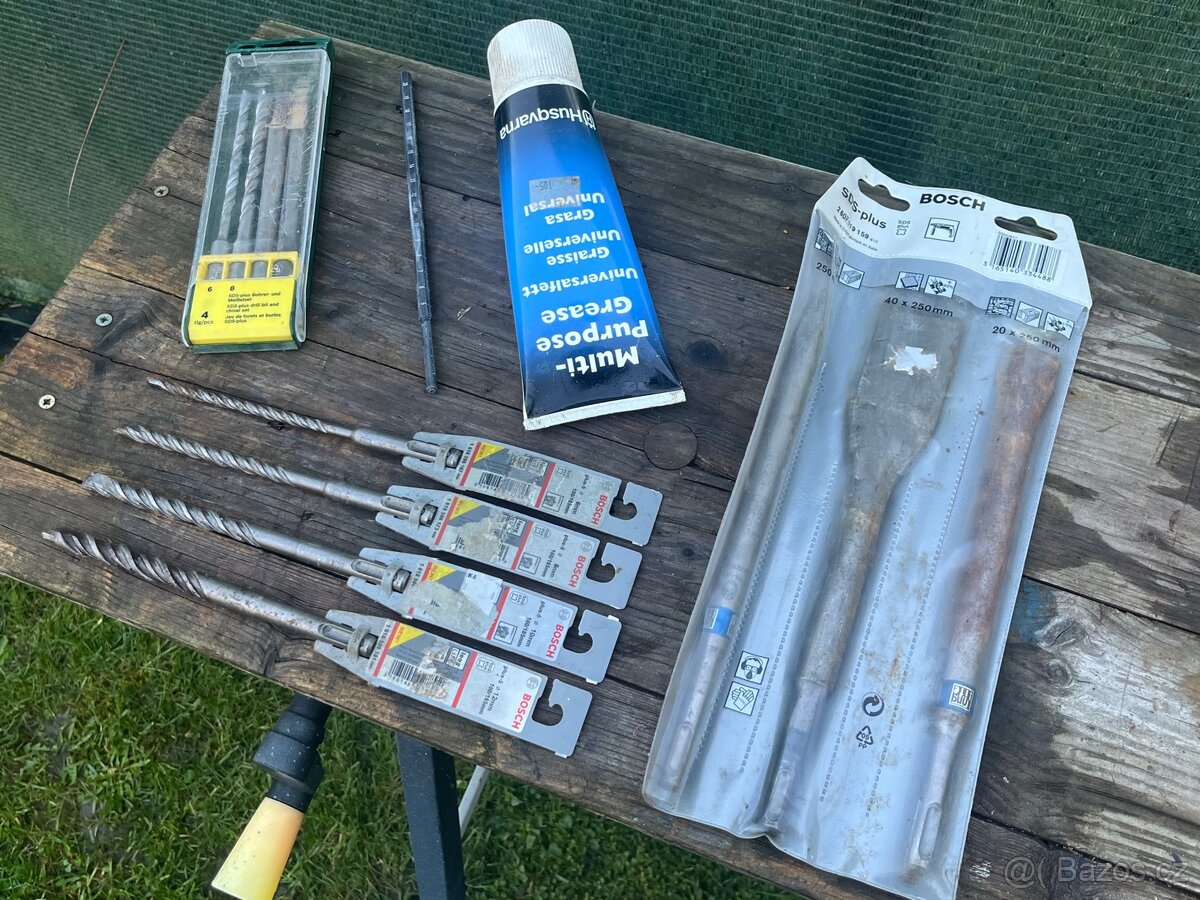 Vrtací/bourací SDS+ kladivo Bosch PBH 2100 RE+příslušenství - 5