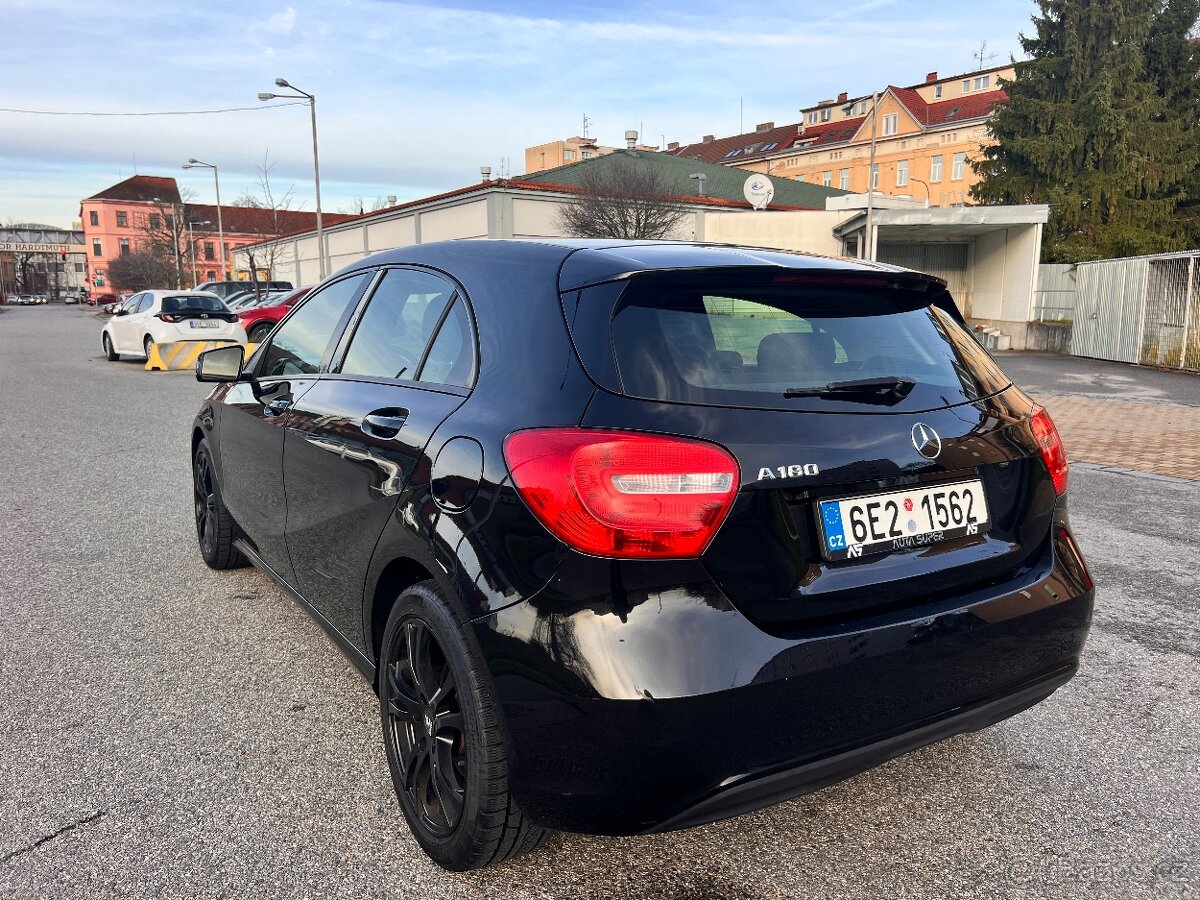 Mercedes-Benz A 180 Automat - 5