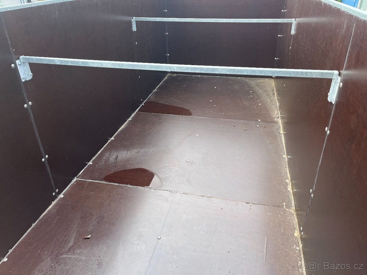 Prodám přívěs PM 35U 3 500 kg vysoké bočnice - 5