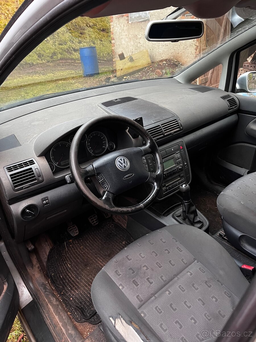 Volkswagen Sharan - 5