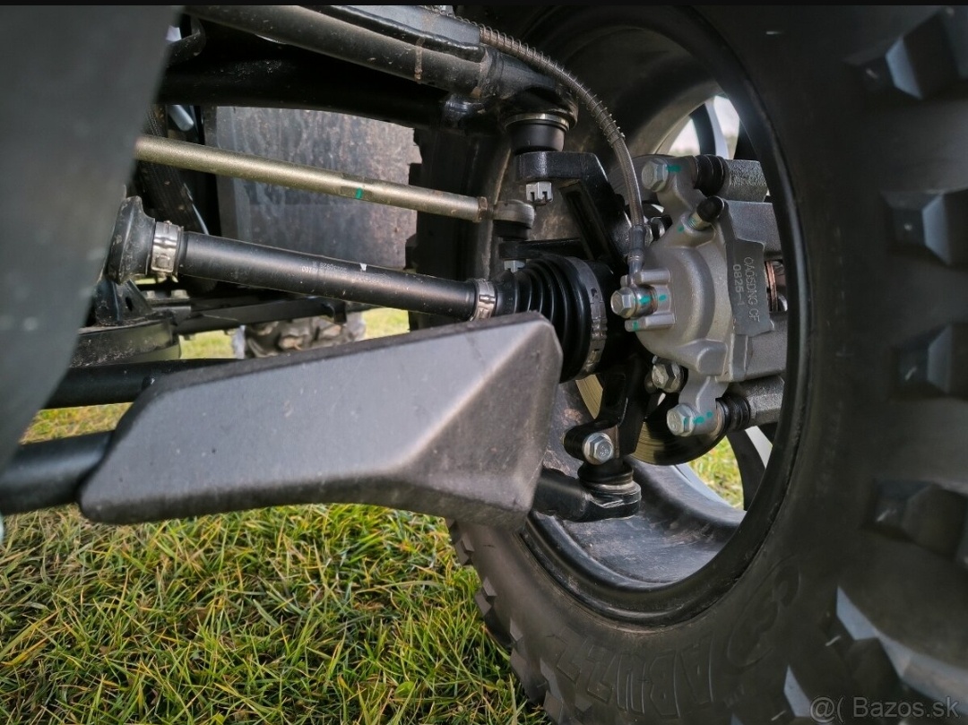 CF MOTO Gladiator X850