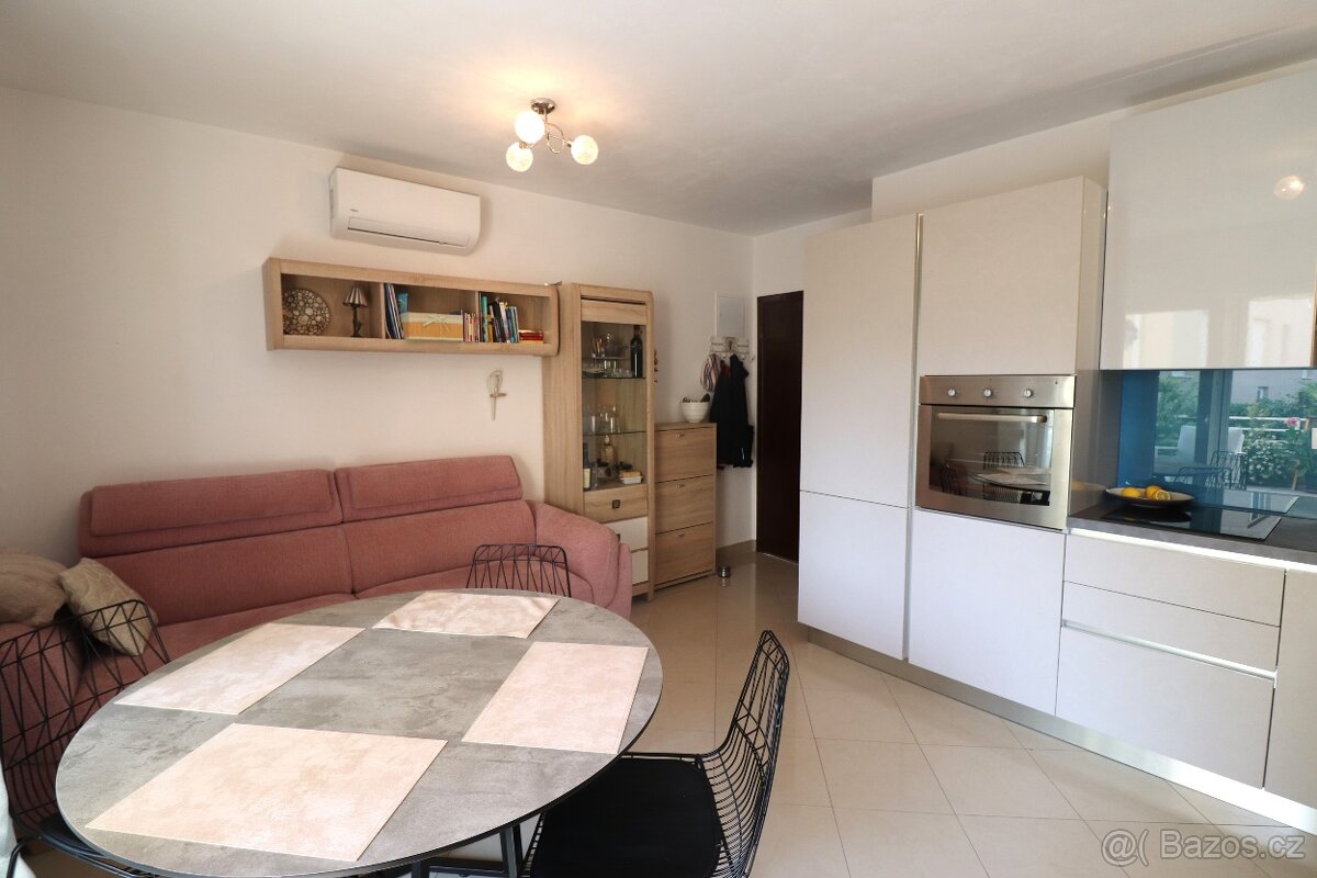 ☀Vodice(HR)-Kompletne zariadený byt s dvorom, 600 m od pláže - 5