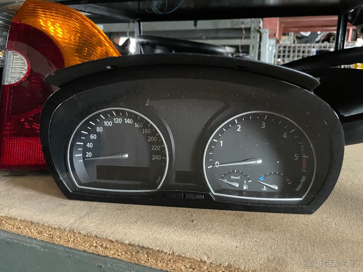 BMW X3 e83 3.0D 150kw náhradní díly - 5