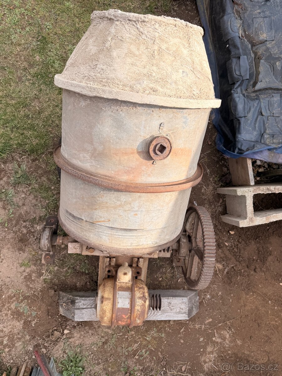 Domácí míchačka - sud + převod + el. motor - 5