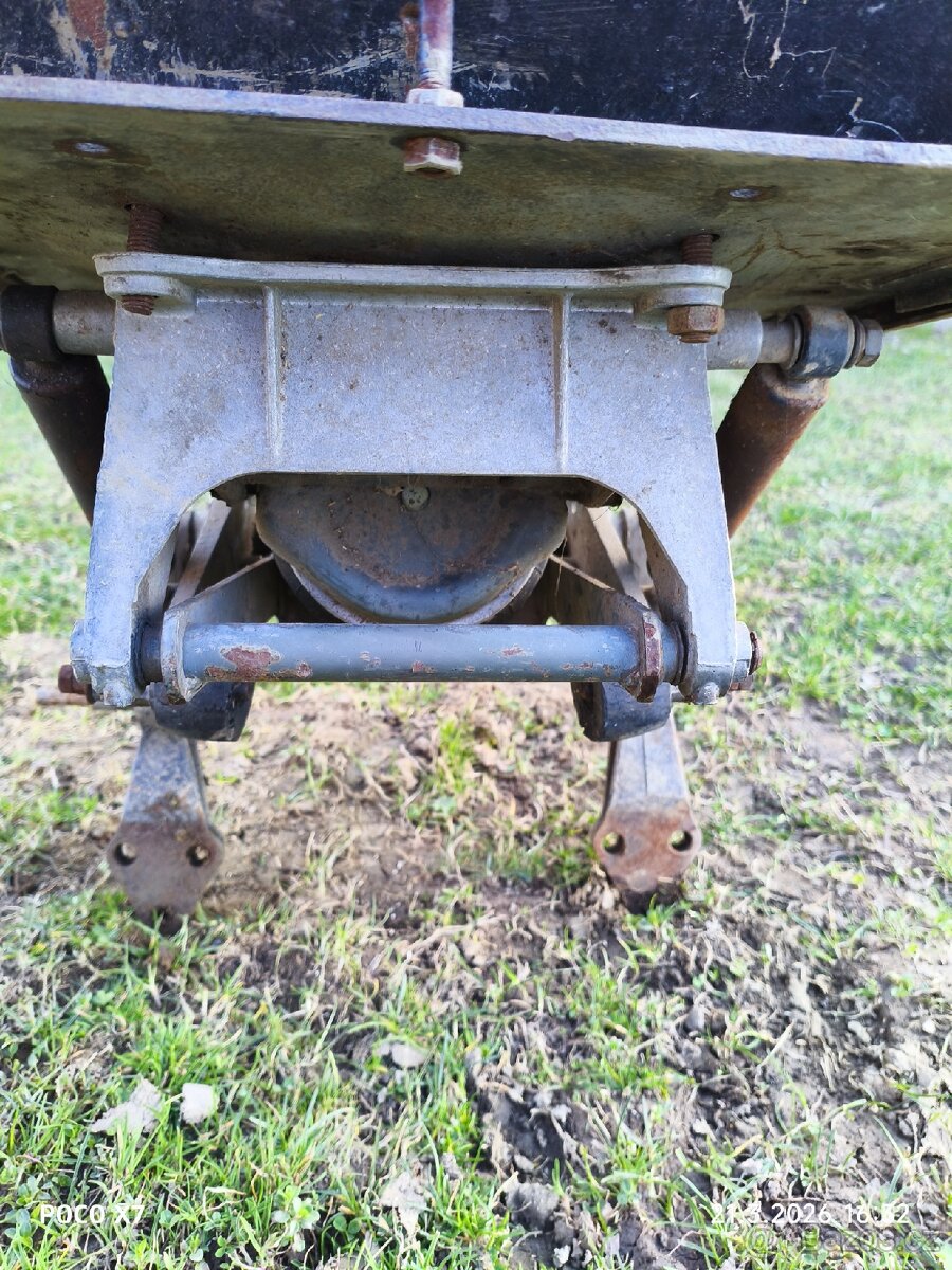 Vzduchové sedadlo zetor - 5