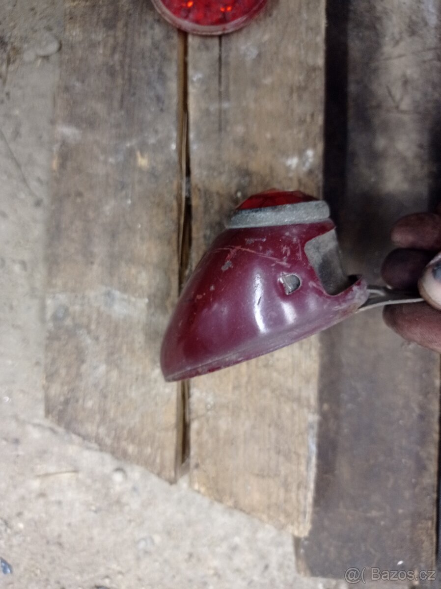Jawa 550 555 zadní světlo - 5