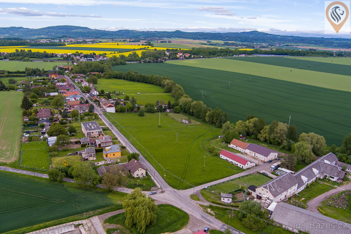 Pozemek pro komerční výstavbu v Jičíně – Robousy | 5 388 m² - 5