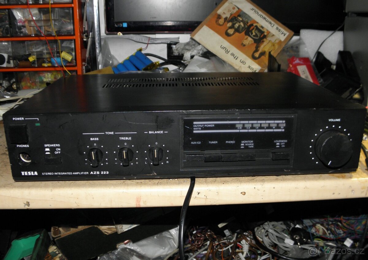 TESLA AZS 223 zesilovač - 5