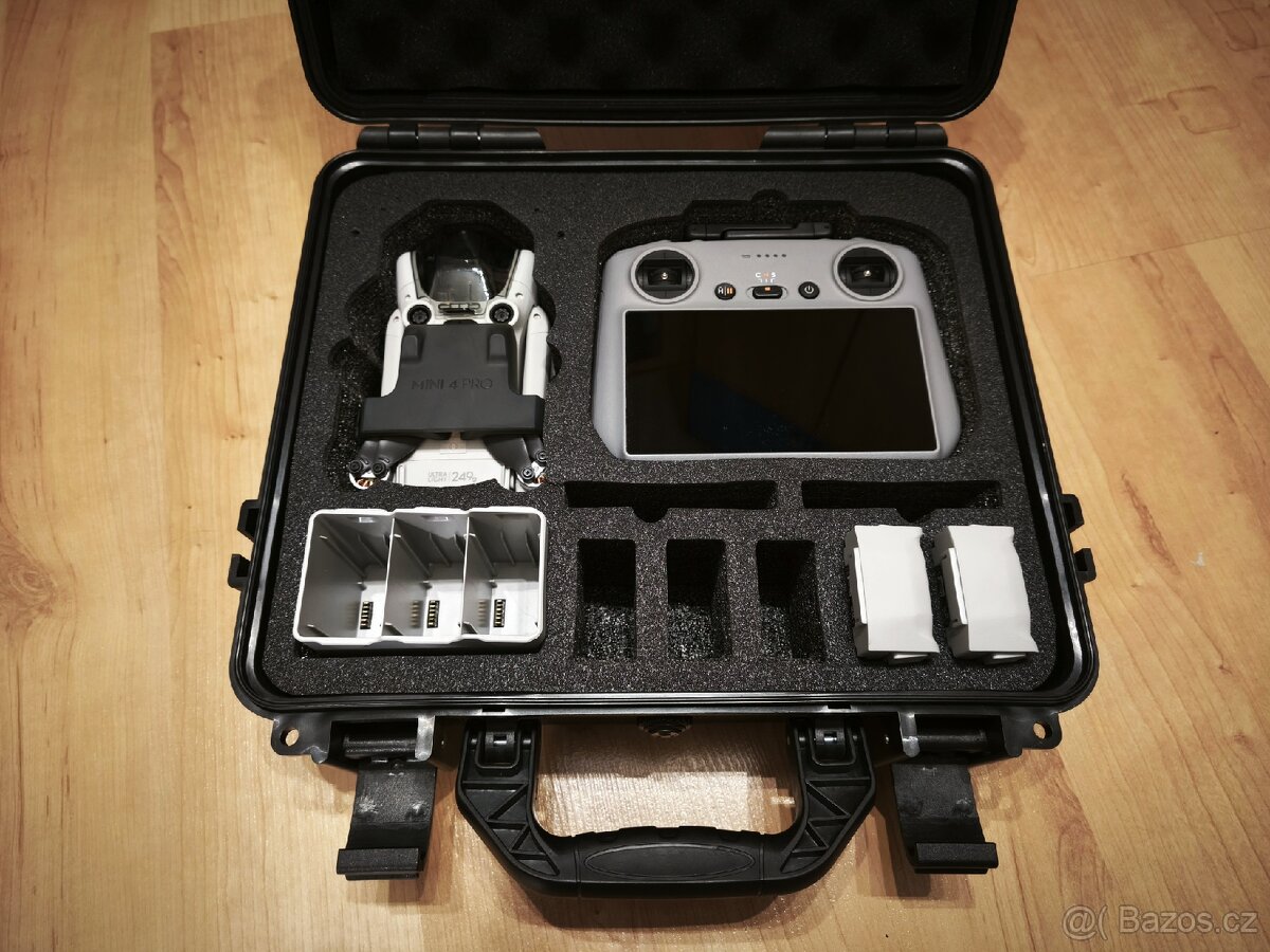 DJI Mini 4 Pro + Záruka DJI Care létáno jen 17 h - 5