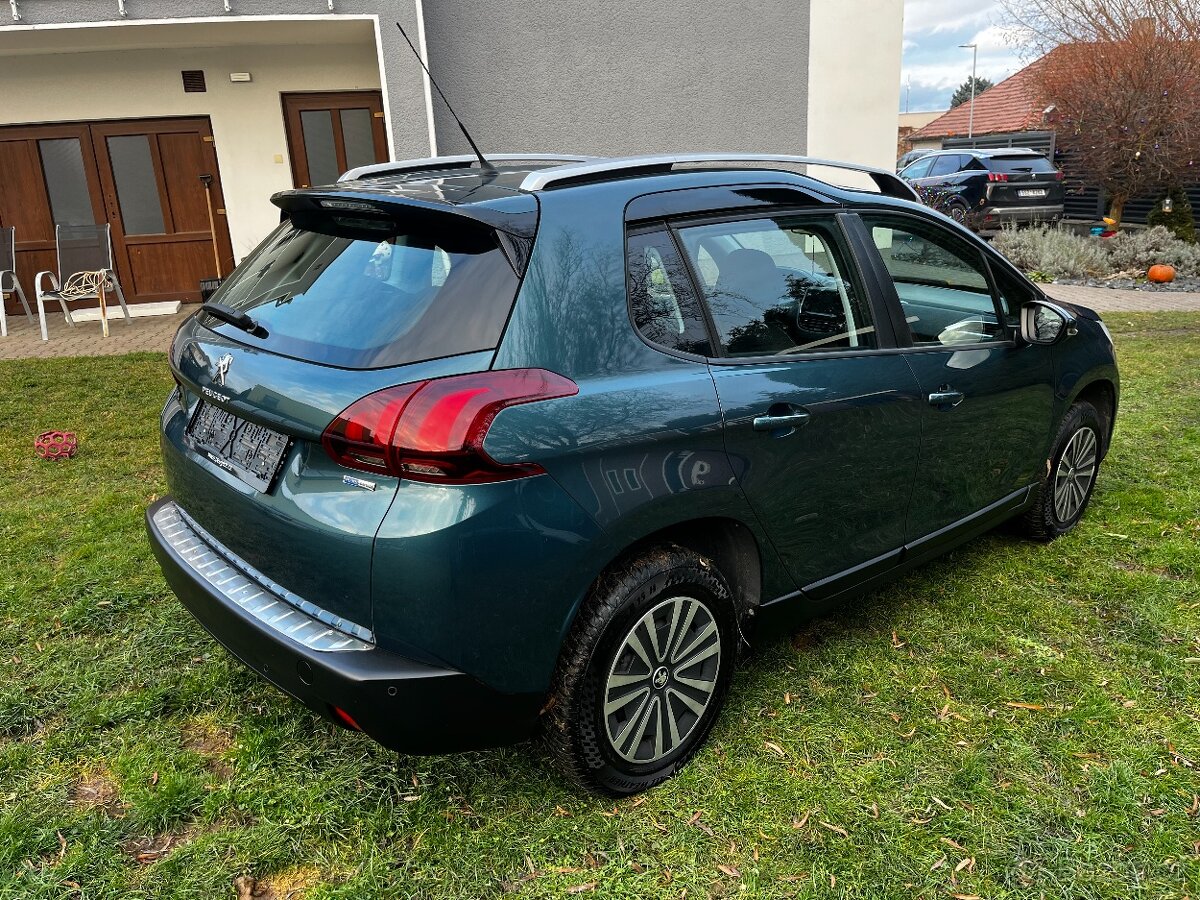 Peugeot 2008 1.2i 81Kw r.v2016 Nové v ČR - 5