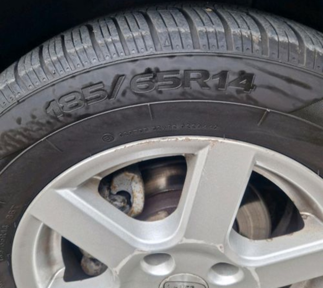 Peugeot 206 plus 1,4 benzín - 5