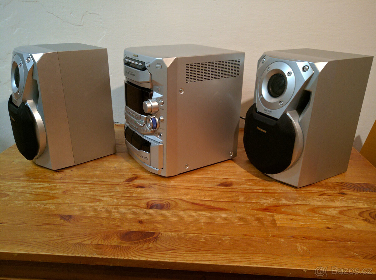 Věž Panasonic SA-AK18, 2 x 40W/6Ω RMS - 5