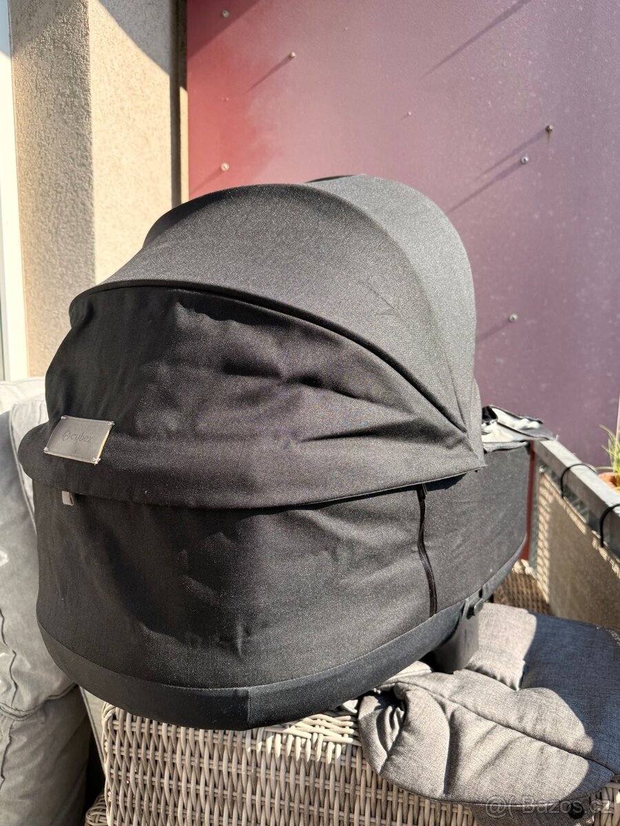 Černý Cybex priam 2021 - 5