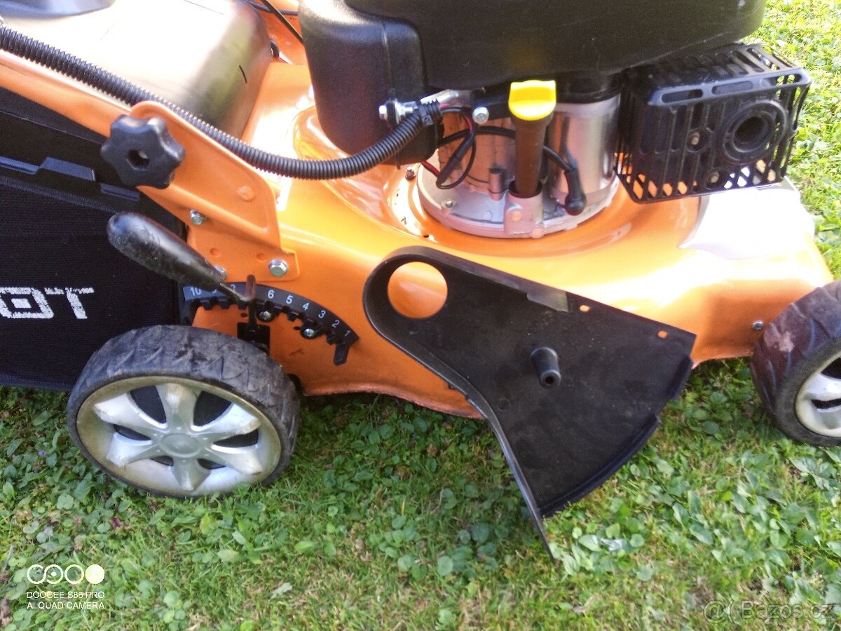 Sekačka Patriot - 5