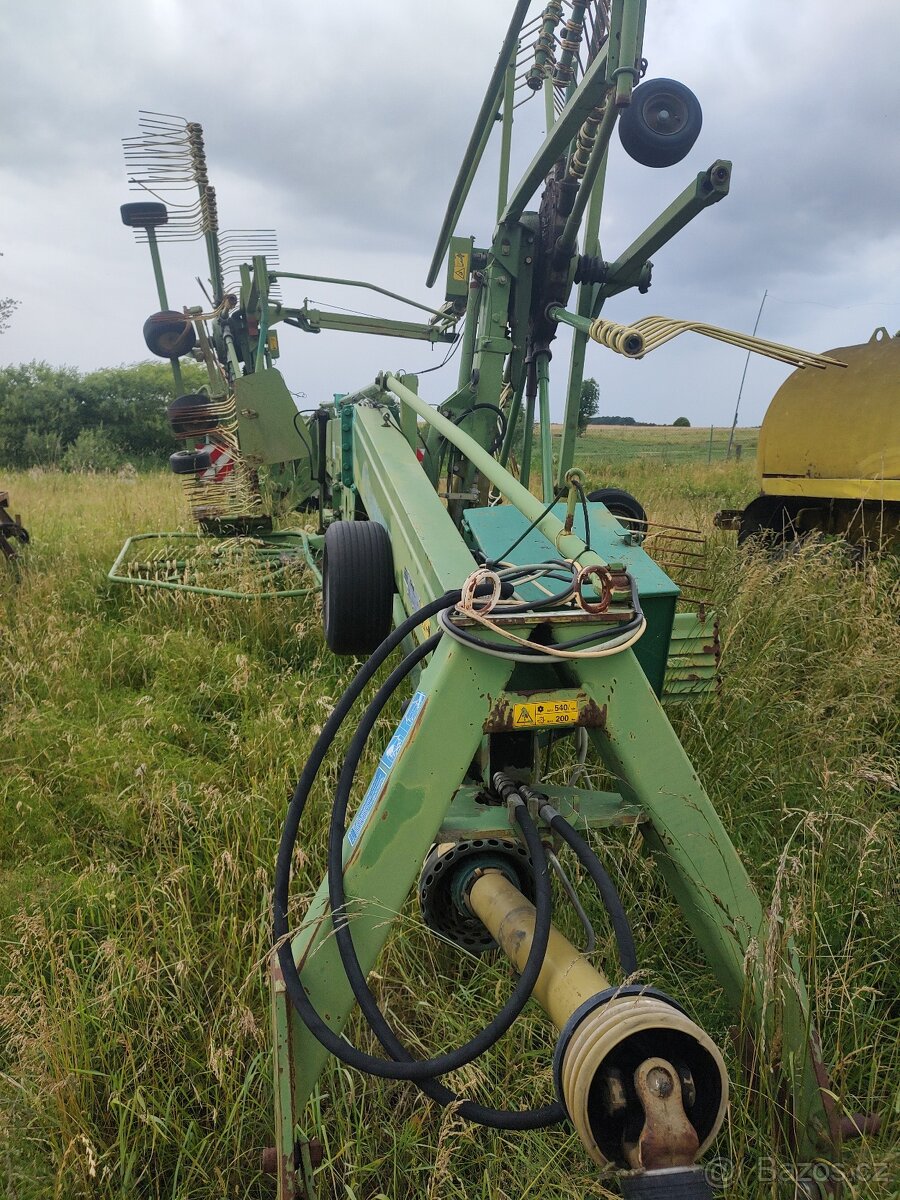 Stranový skulovac Krone Swadro 1010 - 5