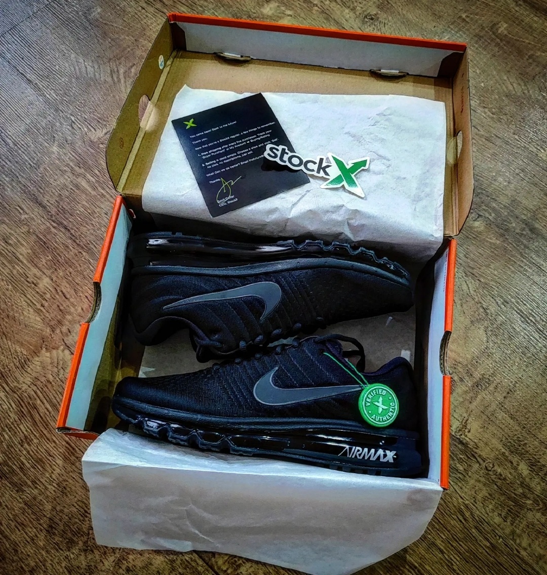 NIKE air max 2017 "Triple black" - 5