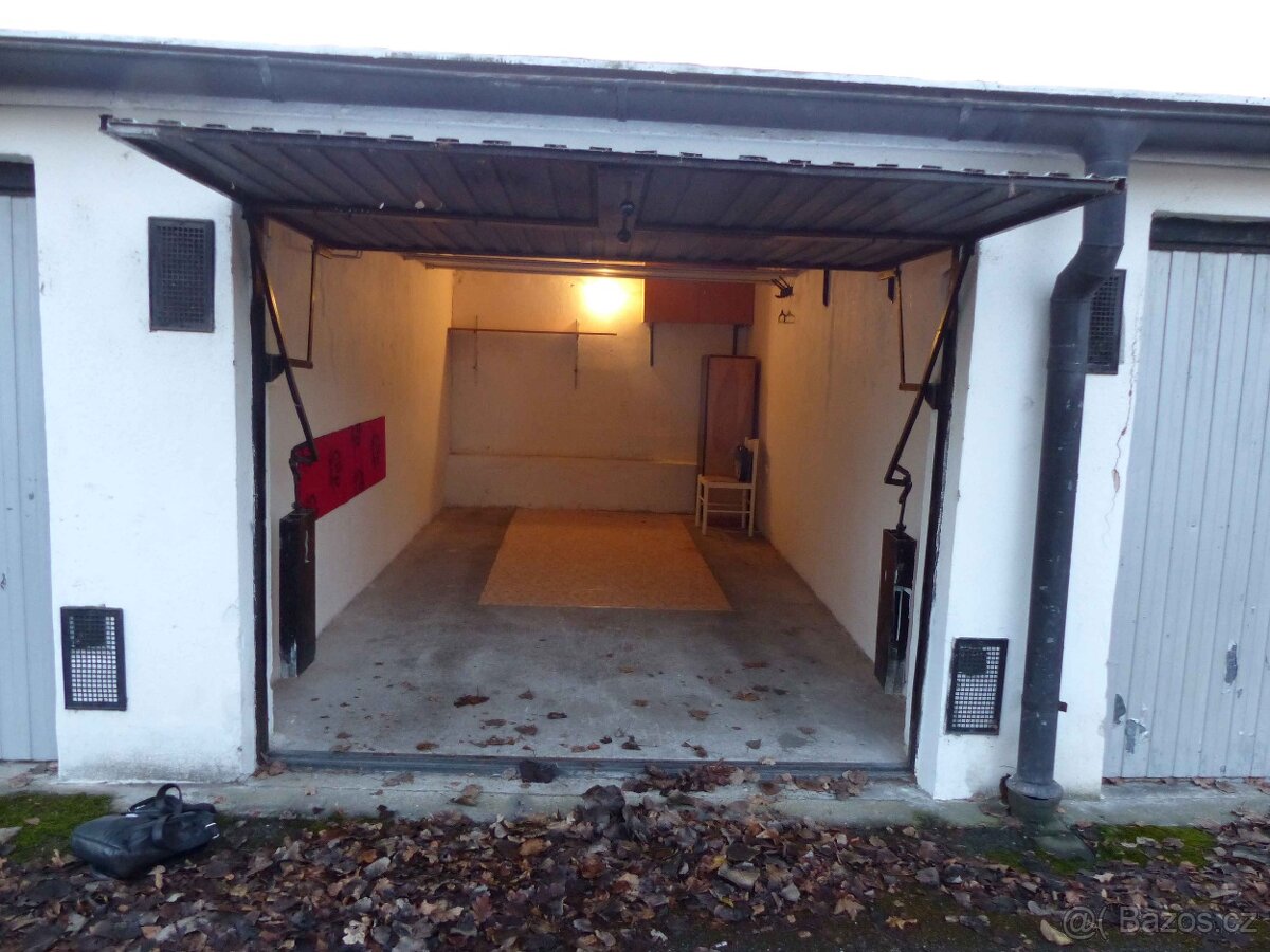 Garáž Bachmačská - 5