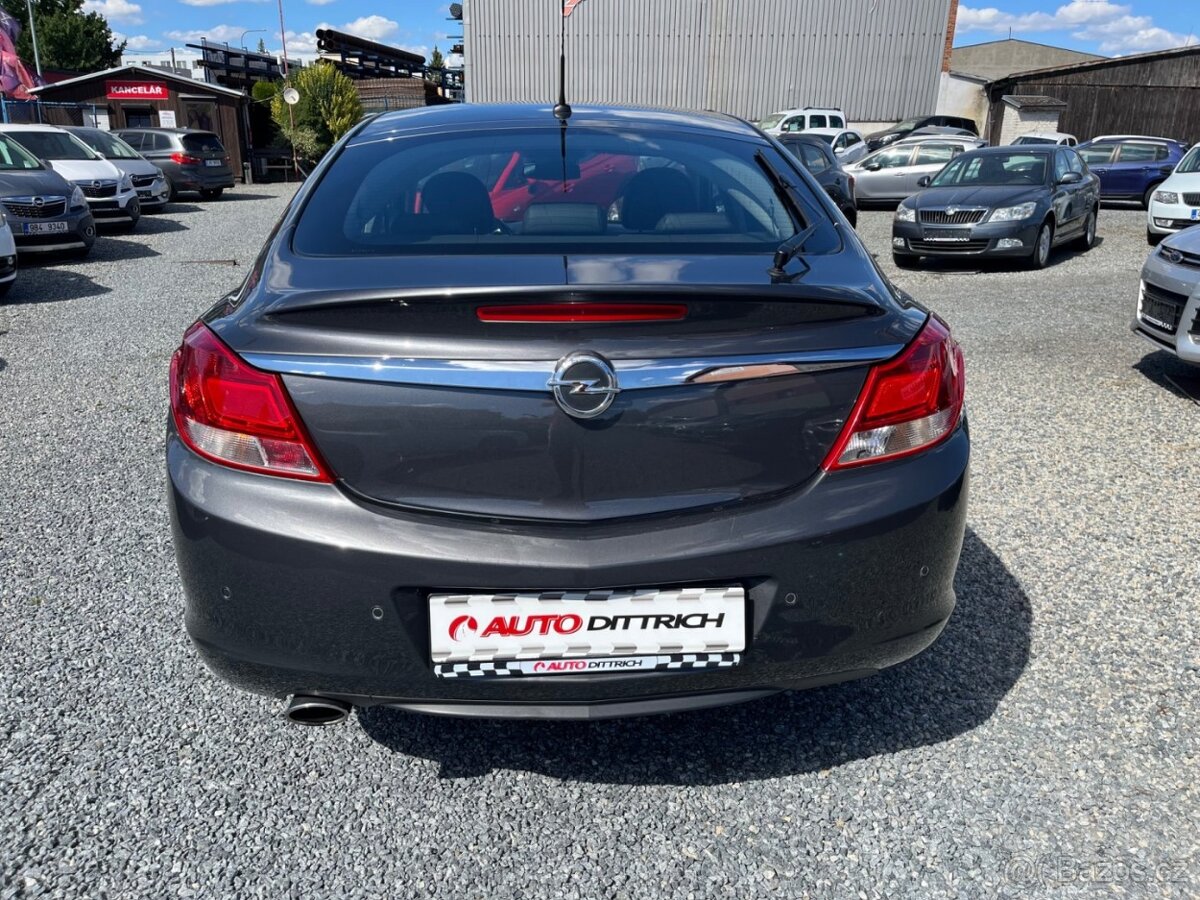 OPEL INSIGNIA 1,8 16V COSMO - 5