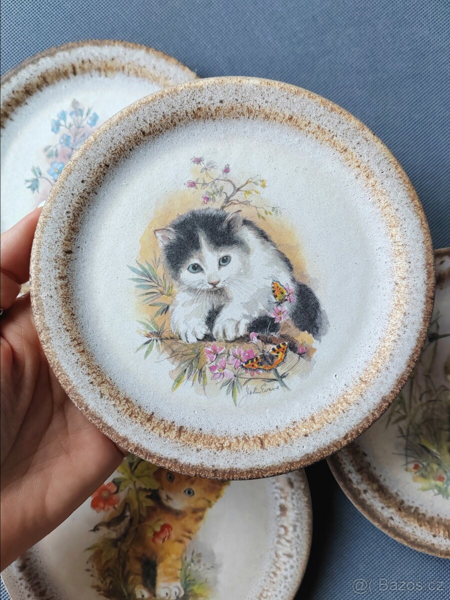 Nádherná sada dekorativních keramických talířů "Koťata" - 5