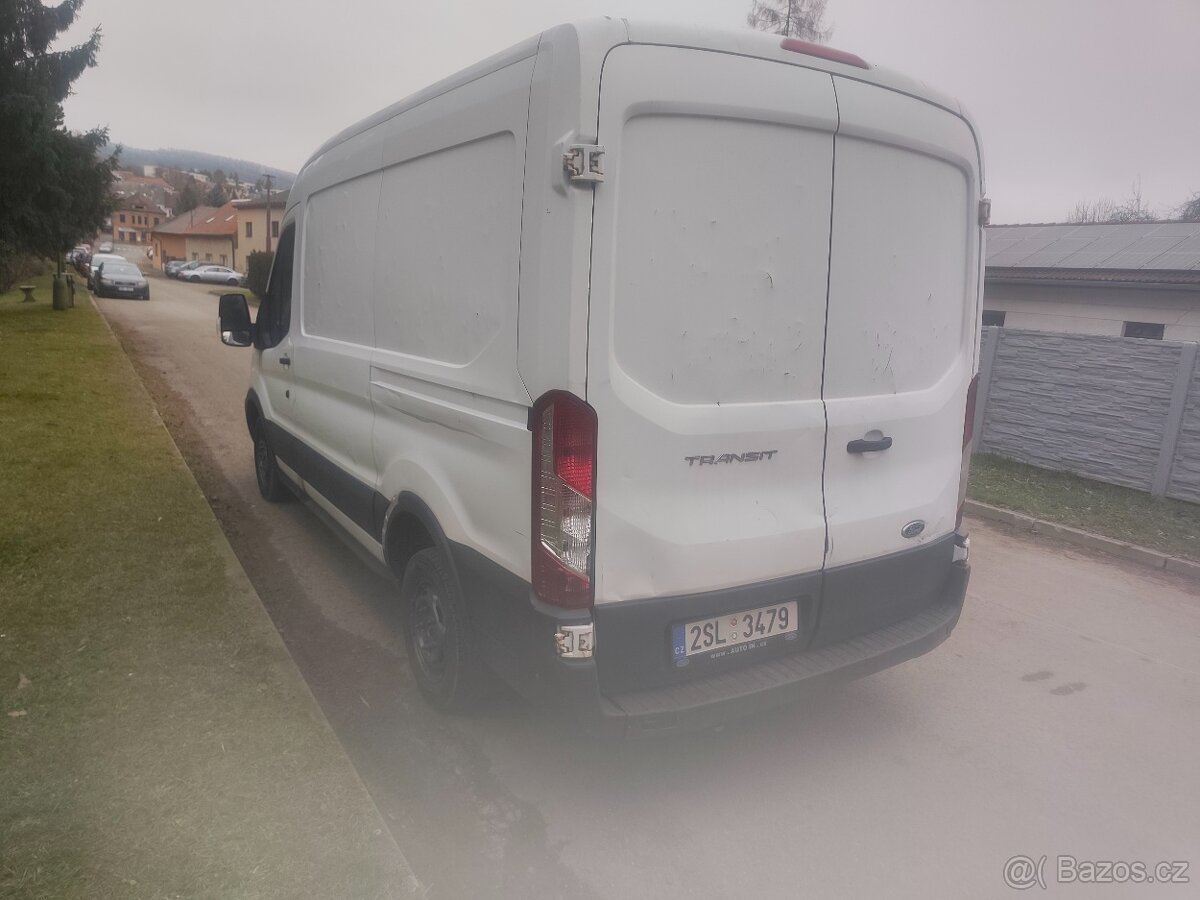Ford transit 2.2 - 5