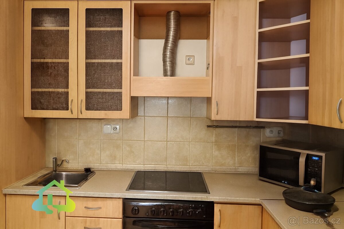 Prodej prostorného bytu 3+1 (111 m²) v historickém domě, Pra - 5