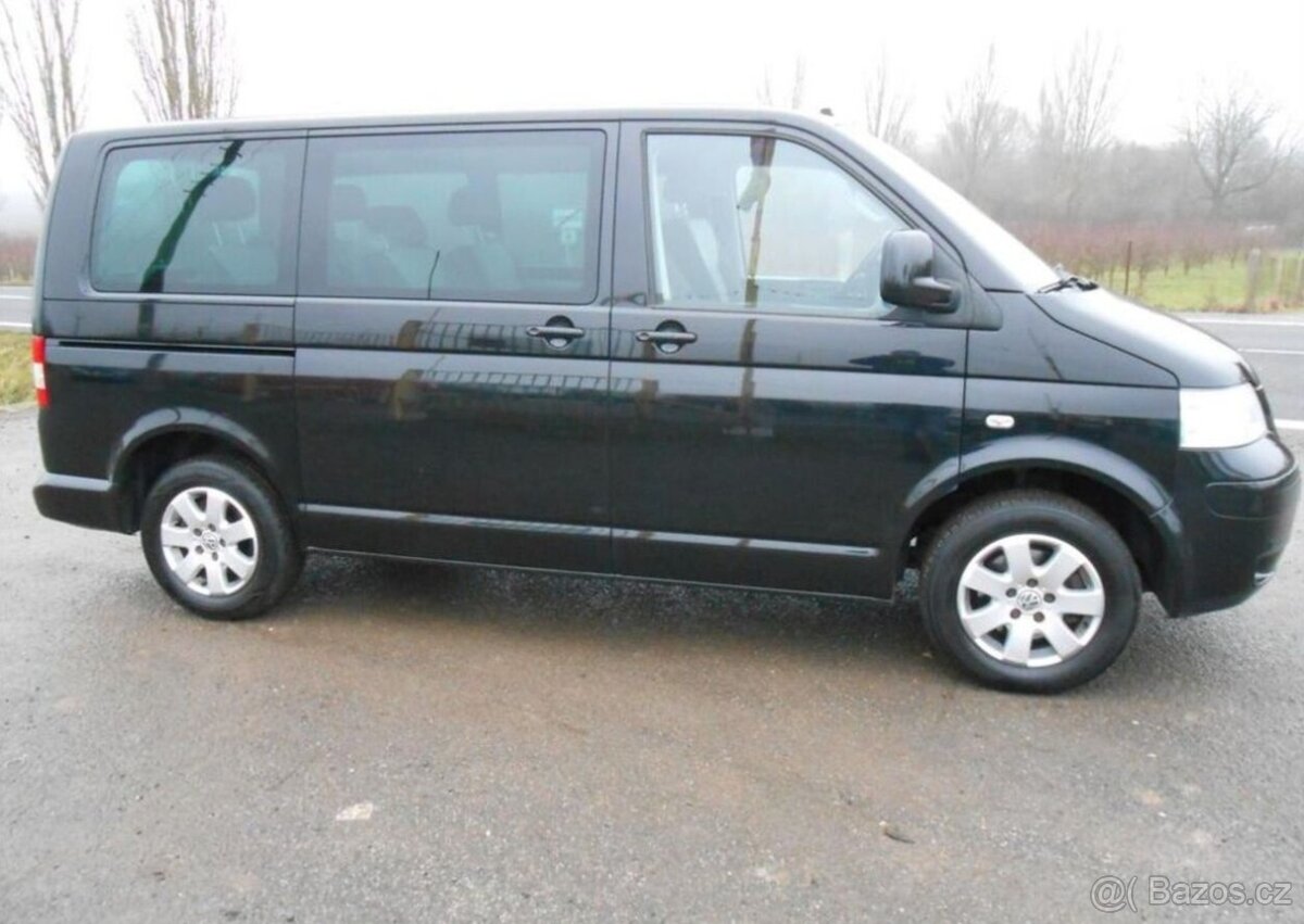 Volkswagen Multivan 1,9 TDI 92 kW 7Míst.Serviska nafta - 5