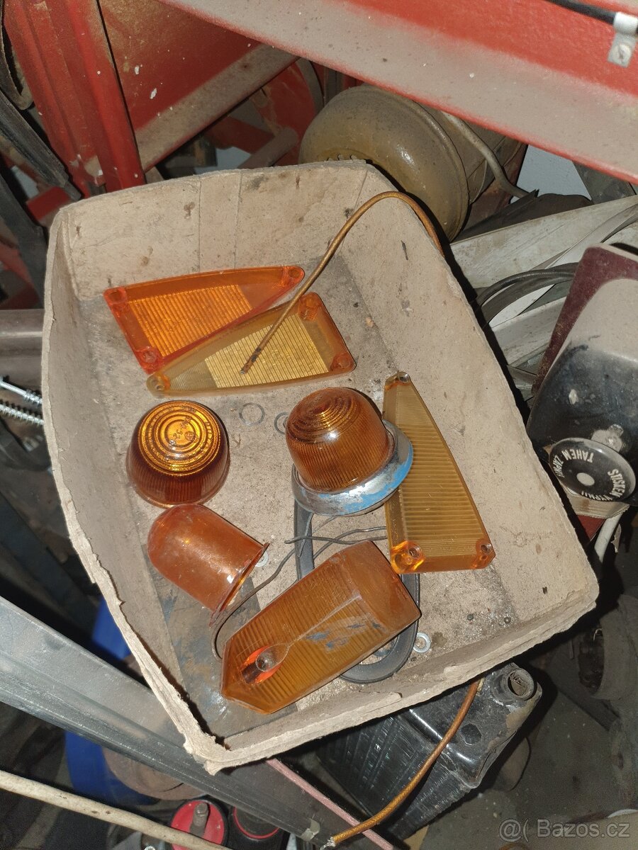 Škoda různé díly - 5