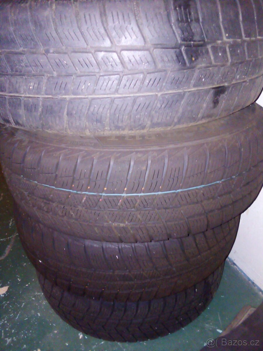 4 ks zimních pneu s plechovými disky 175/70 R 13 - 5