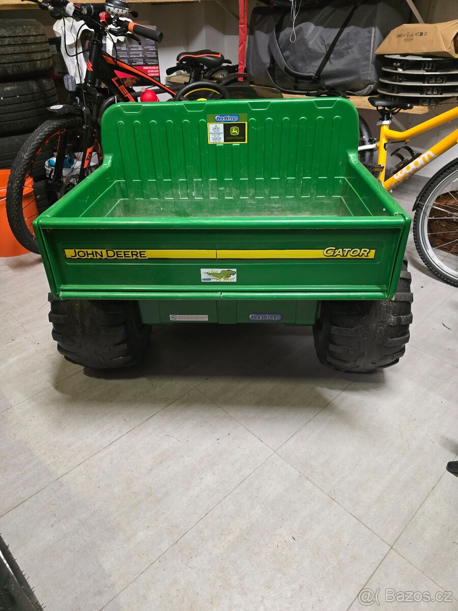 John Deere Gator od firmy PEG PEREGO - 5