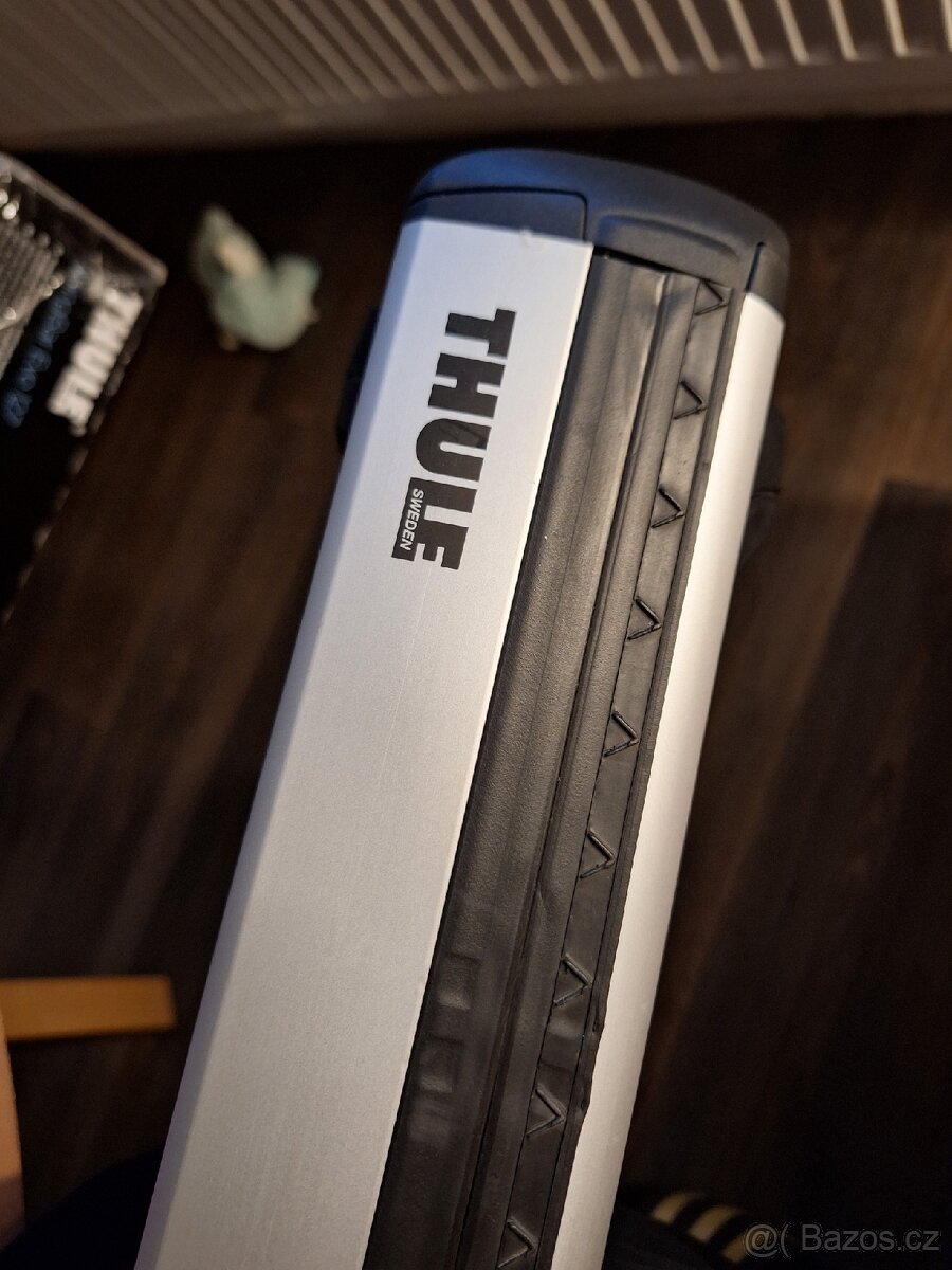 Prodám střešní nosiče Thule WingBar Evo 118cm - 5