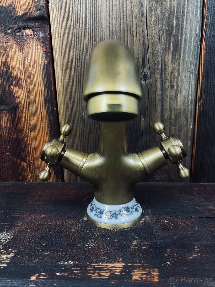 Mosazná vodovodní baterie - 5