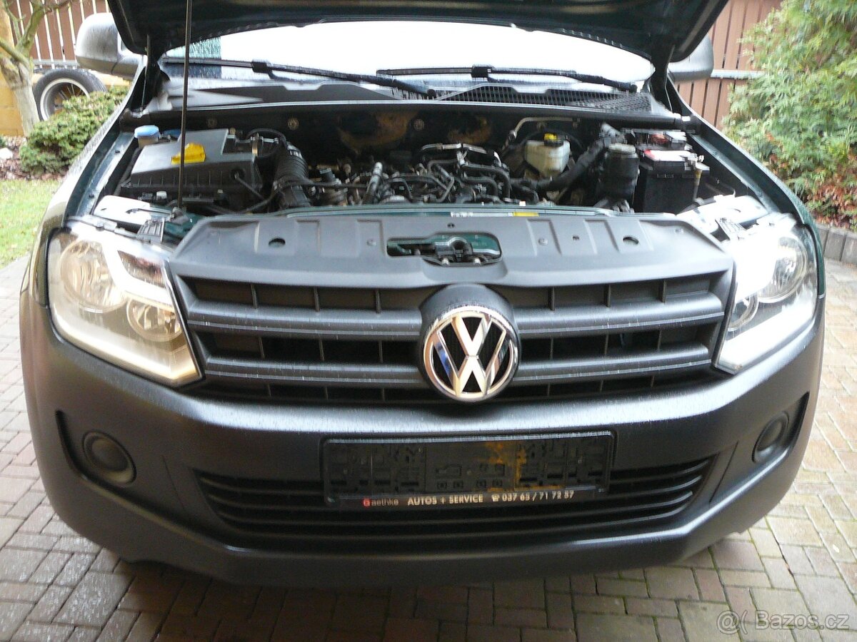 VW AMAROK 2.0 TDI 103KW 4x4 1MAJ KLIMA TAŽNÉ SERVISKA FACELI