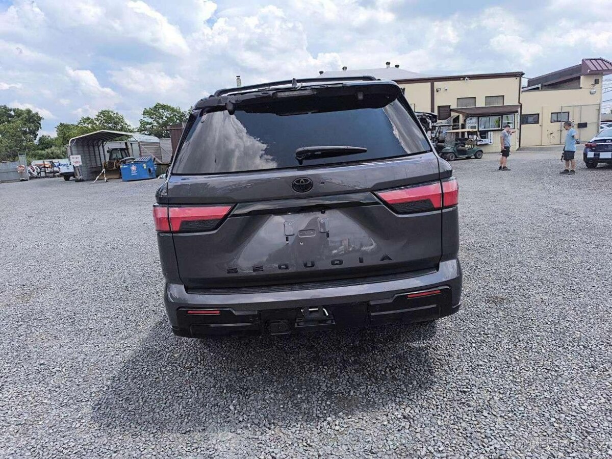 2024 TOYOTA SEQUOIA SR5 3.4 Hybrid