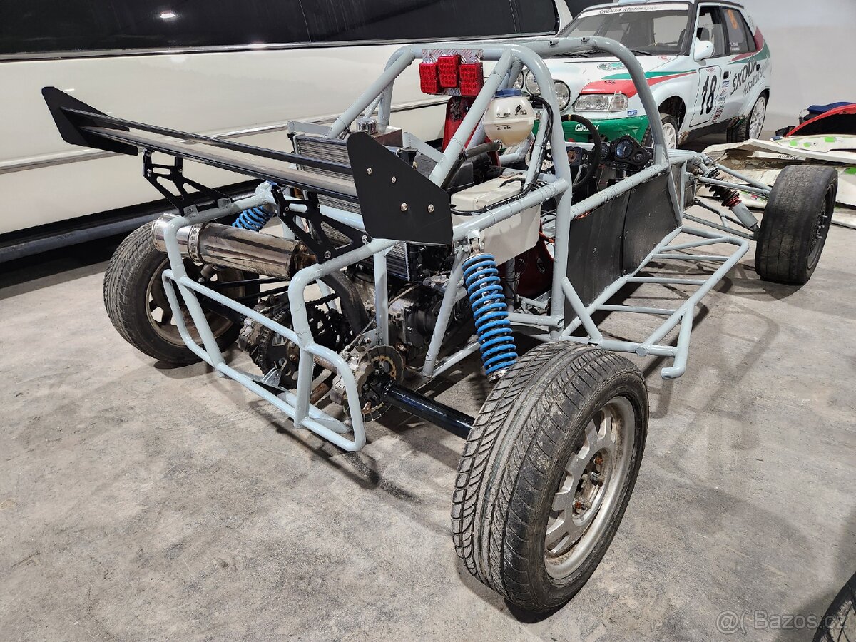 Buggy na závody do vrchu, případně autocross