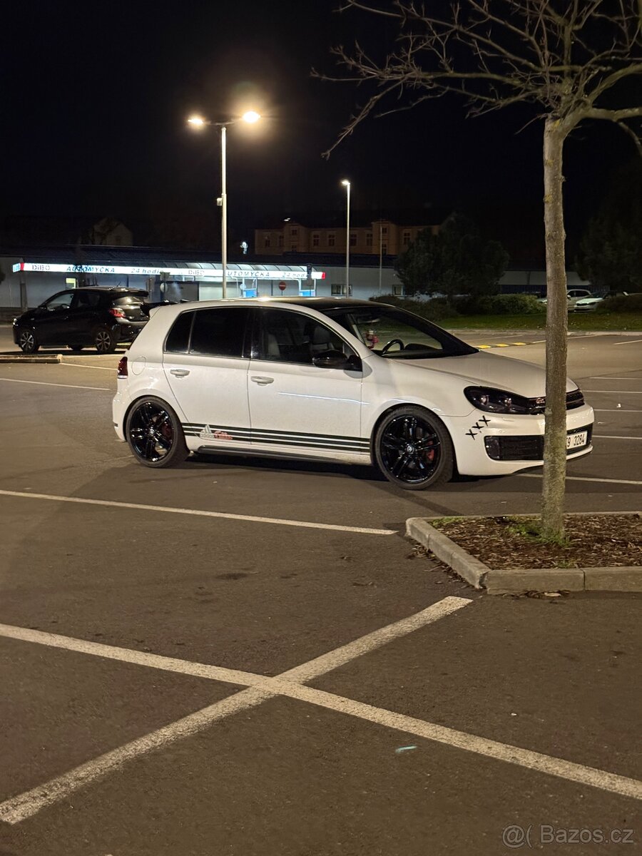 Golf VI 6 GTI Adidas edition - 5