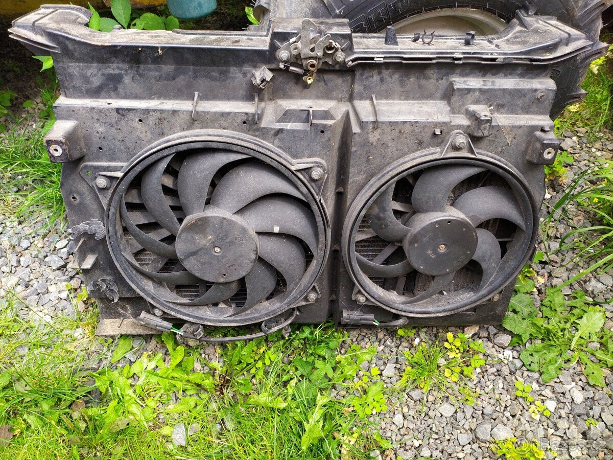 Fiat Ulysse 2,2 JTD - 4HW, r.v.2003 prodám zbytek ND - 5